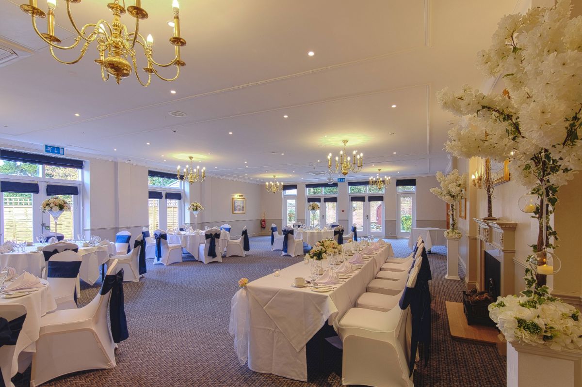 Gallery Item 2 for Coulsdon Manor Hotel