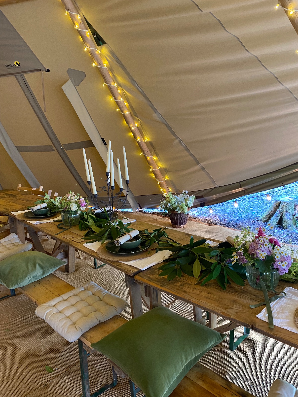 Gallery Item 12 for Hillfort Woodland Weddings